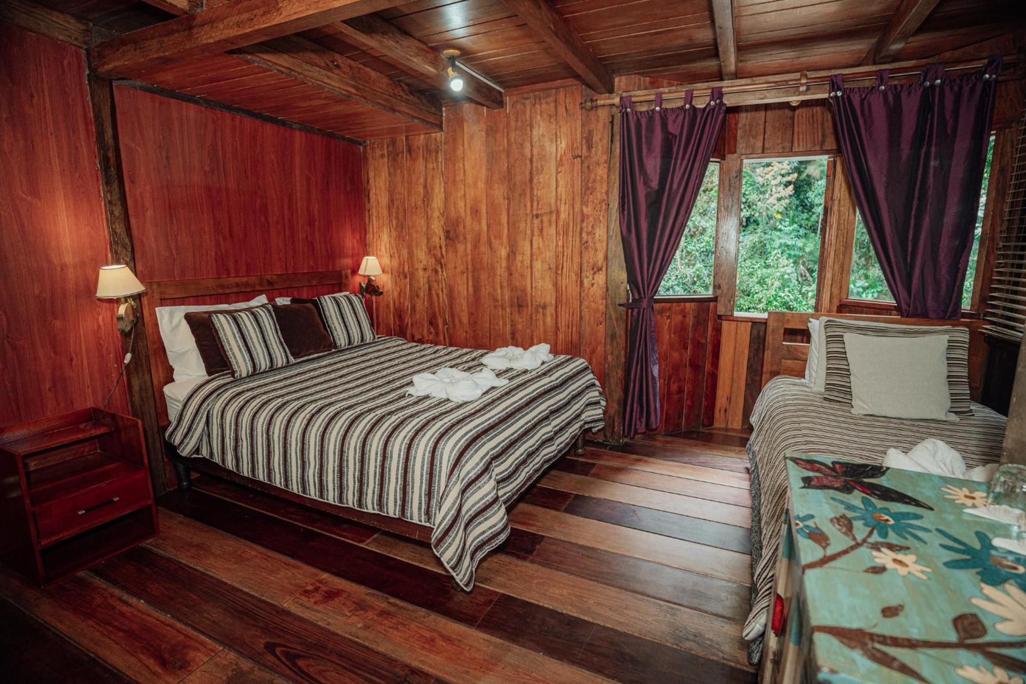 Mindo Garden Lodge And Wildlife Reserve エクステリア 写真
